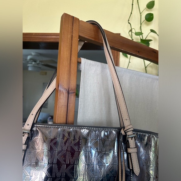 Michael Kors jet set - Picture 3 of 12